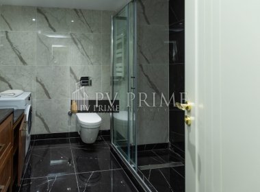 Просторные апартаменты в Стамбуле, Бююкчекмедже, с видом на море, на продажу